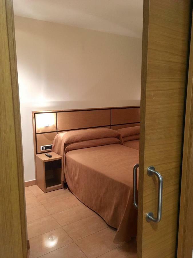 Dona Lola Otel Castellón de la Plana Dış mekan fotoğraf